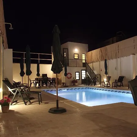 Ta' Gakbu Holiday With Pool * San Lawrenz